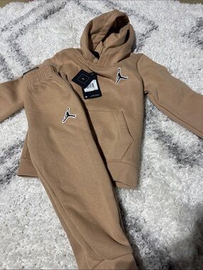 Jordan Kids Tan/Brown Hoodie & Jogger Set